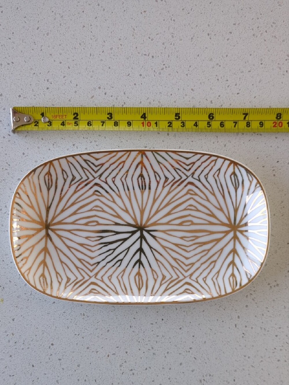 White and Gold Decorative Porcelain Trinket Dish - Picture 6 of 7